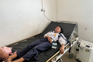 Alami Sesak, Siswa Korban Keracunan MBG Mamasa Dirujuk ke RSUD Mamuju