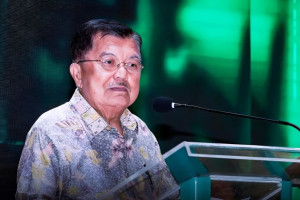 JK: Sang Juru Damai yang Kini  di Pusaran Fitnah