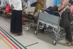 Puluhan Siswa SMKN 1 Anjatan Diduga Keracunan Menu MBG Basi