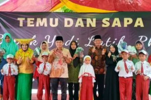 Menghidupkan Pahlawan