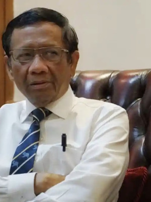 Kritik Rangkap Jabatan Pimpinan BGN di Pertamina, Mahfud MD: Uangnya Haram, Harusnya Tahu Diri