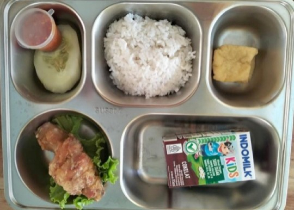 MBG Balita Diberi Menu Ayam Sambal, Kades Campurejo Bojonegoro Protes ke SPPG