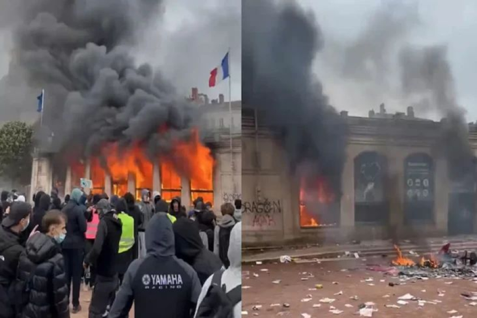 Prancis Membara! Demonstran Bakar Gedung, Desak Presiden Macron Lengser