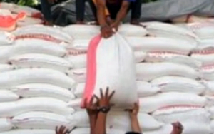 Suami Menkomdigi Diduga Terlibat Korupsi Impor Gula Rp578 Miliar