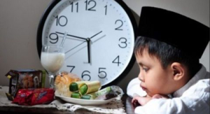 Jangan Buka Puasa Sebelum Maghrib