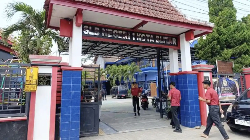 Ada Indikasi Arsenik pada Makanan Pasca-22 Siswa Blitar Diduga Keracunan MBG, BGN Suspend SPPG