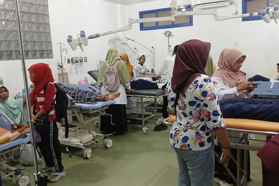 Korban Dugaan Keracunan MBG di Pariaman Bertambah Jadi 126 Siswa, SPPG Dihentikan 30 Hari