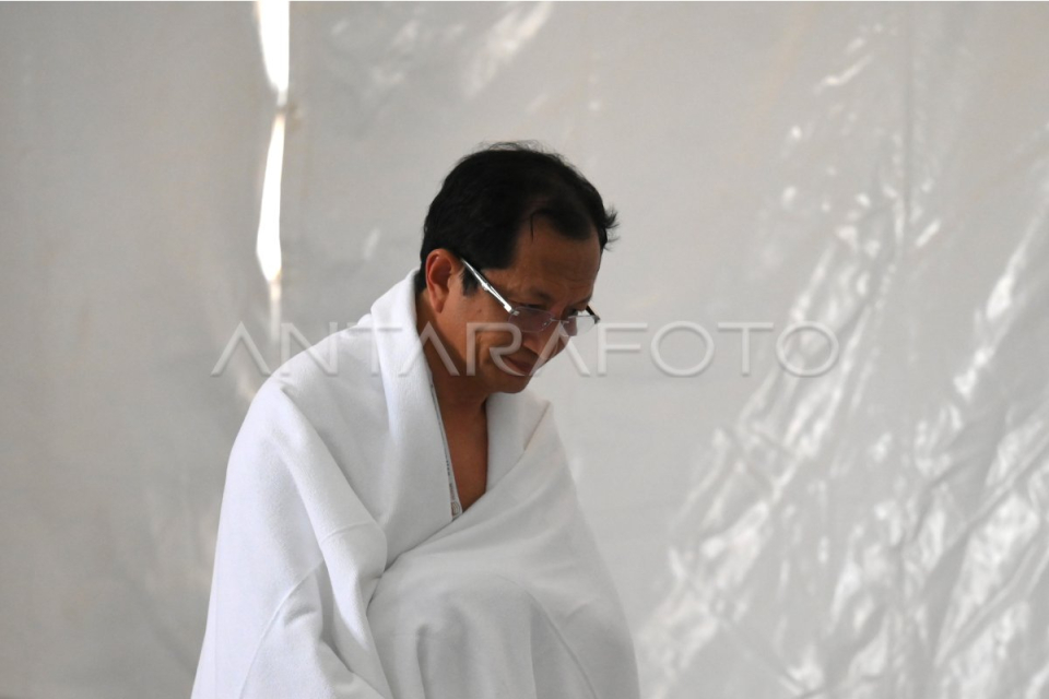 Puisi Nasaruddin Umar - Kumpulan Puisi di Tanah Suci