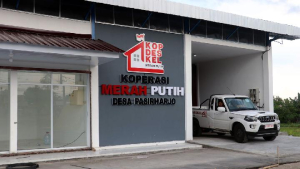 Celios Soroti Dampak Impor Pikap Koperasi Merah Putih