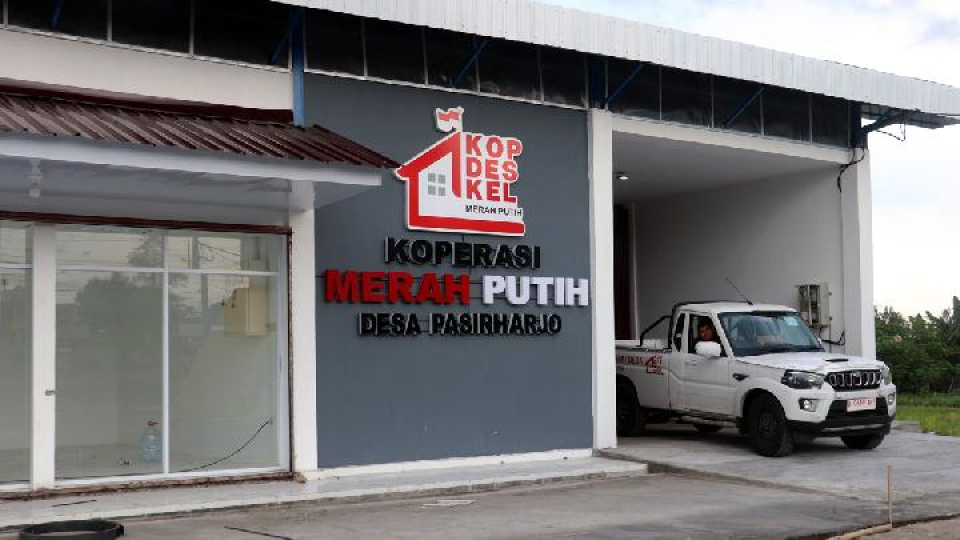 Celios Soroti Dampak Impor Pikap Koperasi Merah Putih