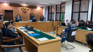 Mantan Duta Besar RI untuk Norwegia dan Islandia, Todung Mulya Lubis, di PTUN Jakarta, Rabu (29/7/2026). (AFU.ID/Fadhlan Robbani)