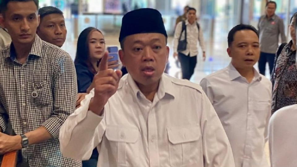 Nusron Wahid Akan Segera Tiba di Indonesia, MAKI Minta KPK Jemput Paksa di Bandara