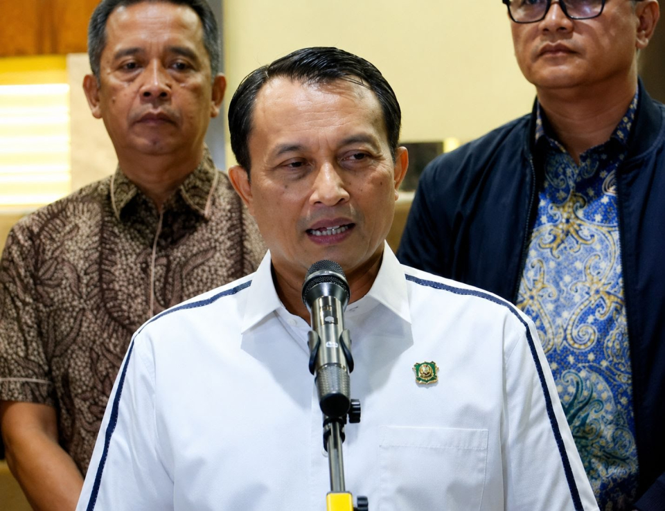 Alasan Febrie Tak Pakai Rompi Pink saat Ditahan, Kejagung: Buru-buru karena Sudah Malam