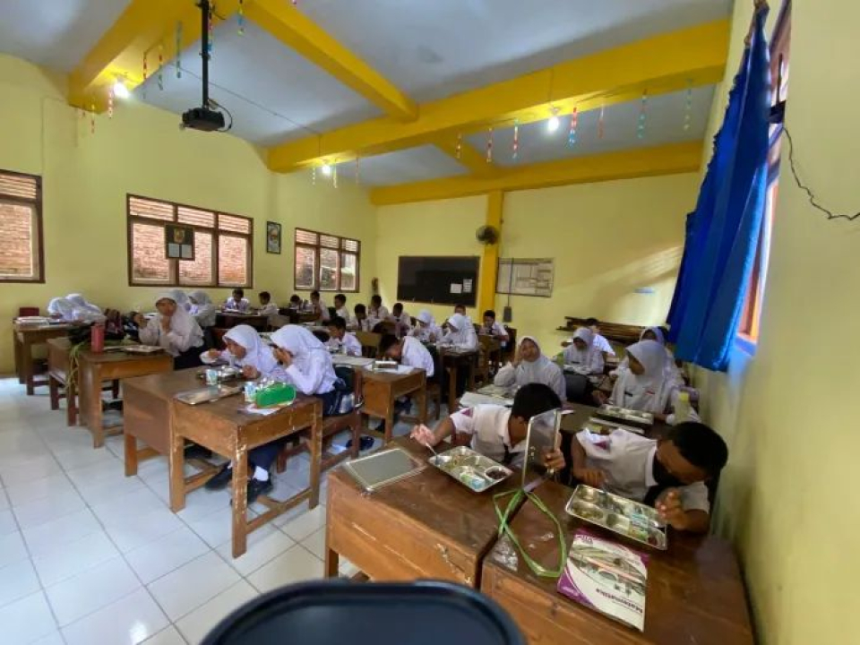 Menu Sayur MBG di Purworejo Kedapatan Basi, Telur Rusak