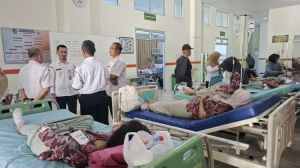 Ratusan Siswa SMAN 1 Sampang Diduga Keracunan MBG, 19 Siswi Dirujuk ke RSUD