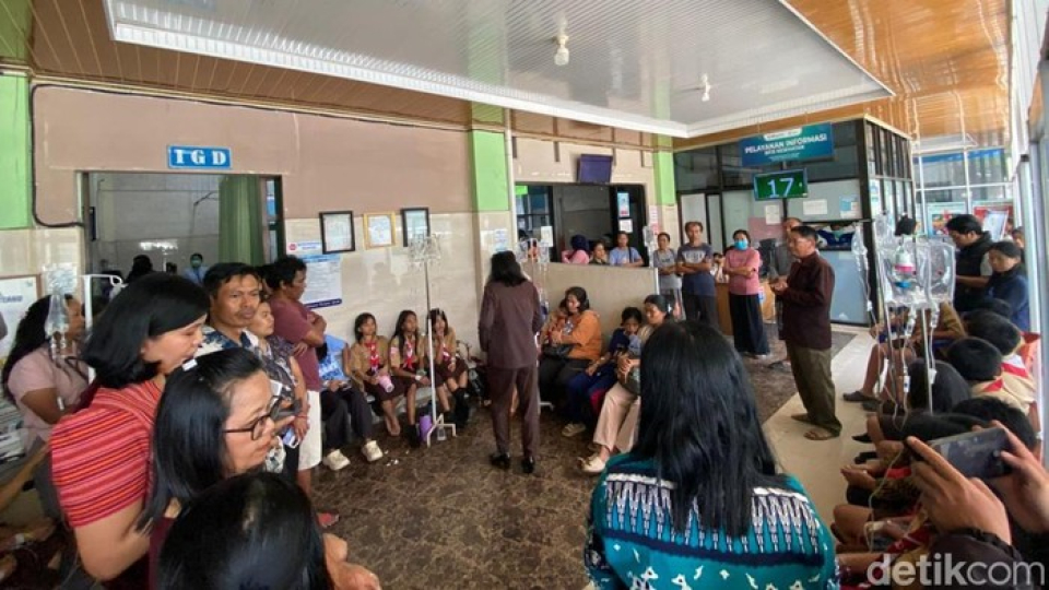 150 Siswa-Guru SMP di Tana Toraja Diduga Keracunan MBG, Dilarikan ke 3 RS