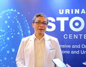 Prof. dr. Ponco Birowo,Sp.U(K) PhD, Dokter Spesialis Urologi RS Siloam ASRI