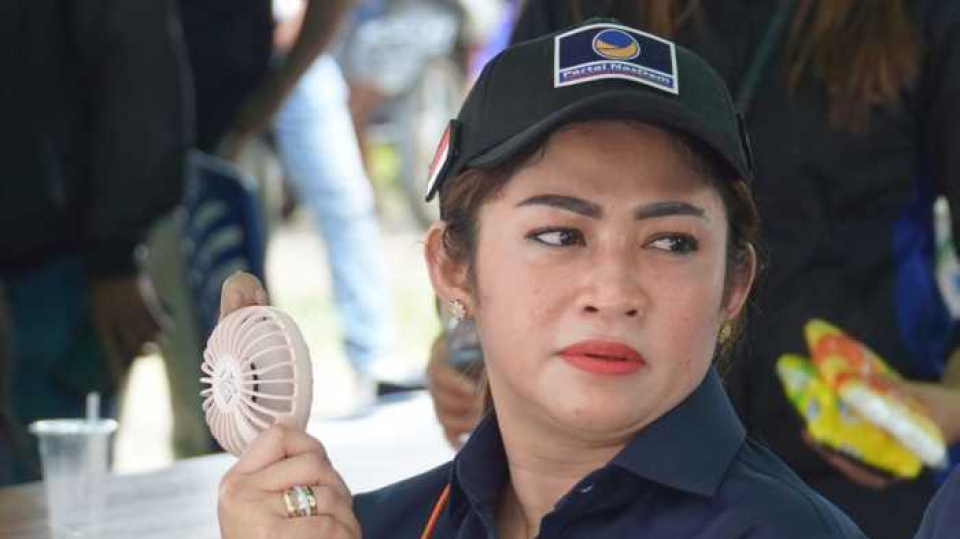 Heboh Anggota DPR RI Eva Stevany Rataba Masuk Desil 4, Dinsos Torut Pastikan Bukan Penerima PKH - Karebanusa.com