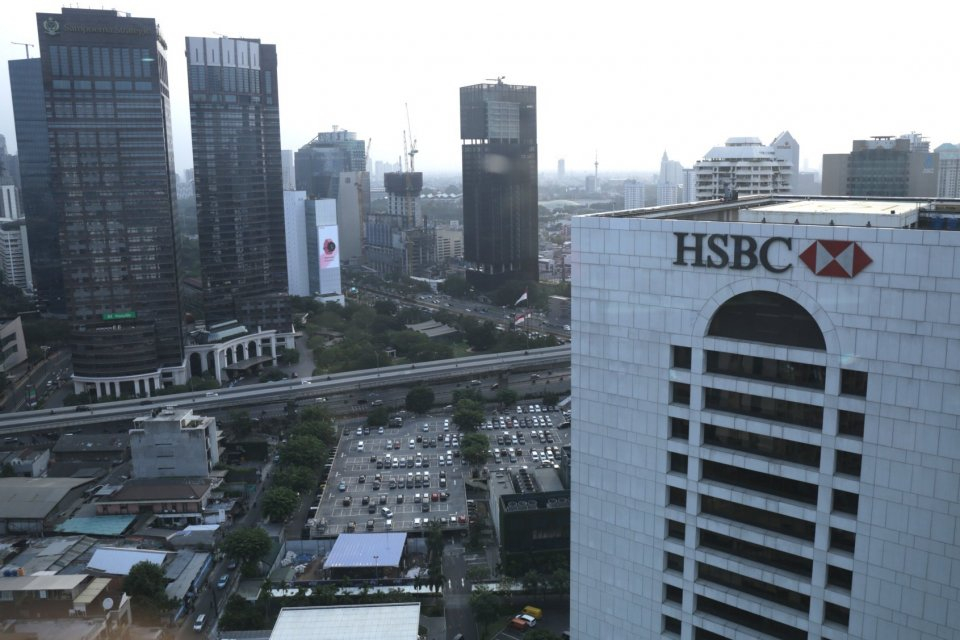 Bank Asing Tarik Laba dari Indonesia, Khawatir Arah Kebijakan Prabowo