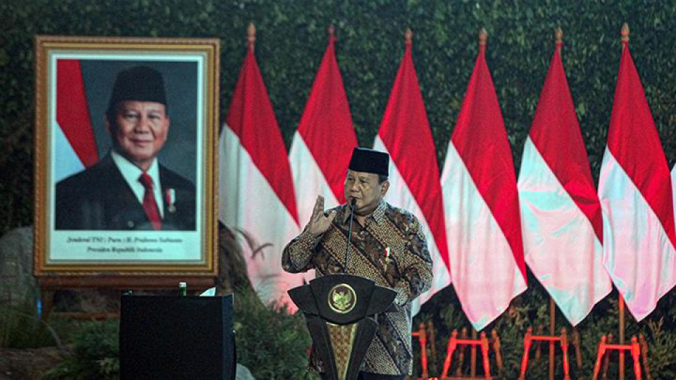 Presiden Prabowo Subianto memberikan sambutan pada pembukaan Rakornas Pemerintah Pusat dan dan Pemerintah Daerah Tahun 2024 di SICC, Sentul, Kabupaten Bogor, Jawa Barat, 7 November 2024. Rakornas bertema Implementasi Asta Cita Menuju Indonesia Emas Tahun 2045 itu diikuti 5.360 peserta. 