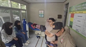 Suasana Puskesmas Simpenan saat tangani korban keracunan MBG (dok IDN Times)