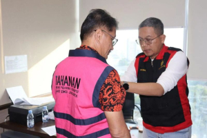 Eks Dirut PT. Indofarma Tbk, Arief Pramuhanto, tersangka dugaan korupsi. 